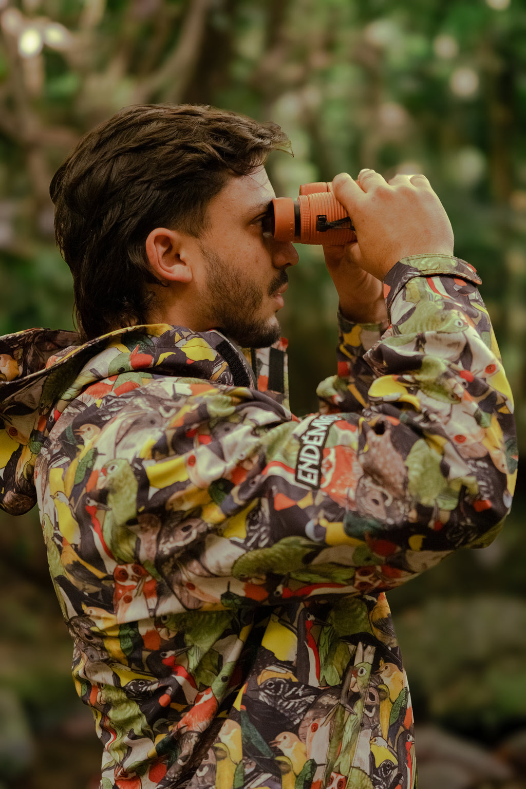 Aves Endémicas Raincoat