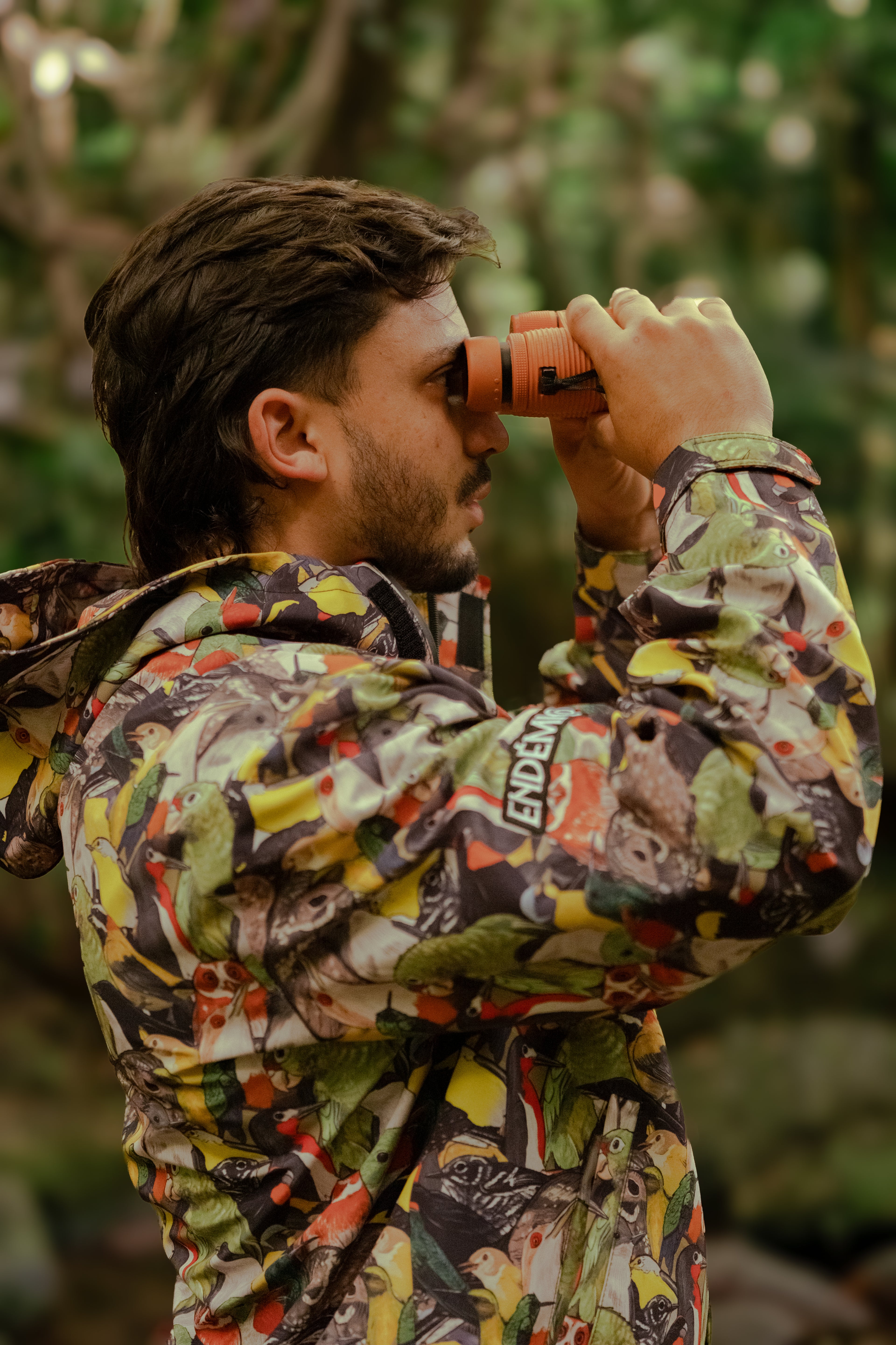 Aves Endémicas Raincoat